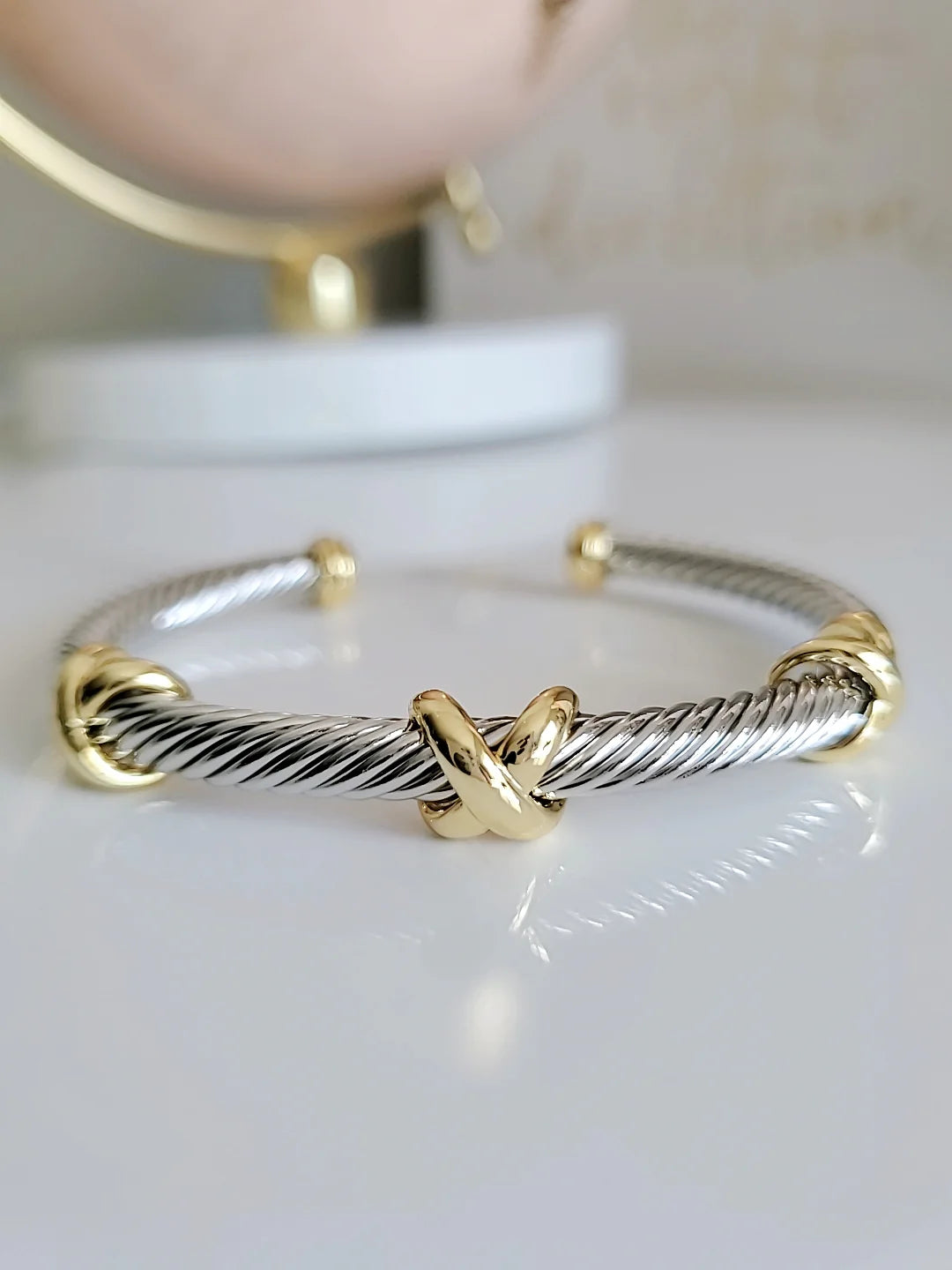 Luxurious elegant X Cable Cuff Bracelet